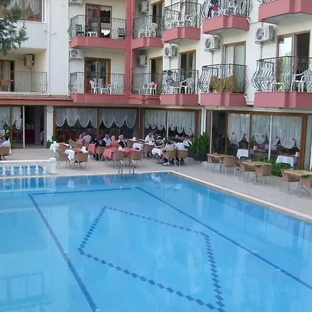 Inside מלון 3*